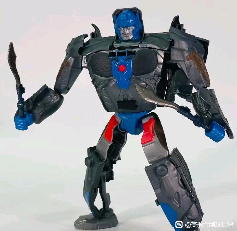 rise   beasts bumblebee  optimus primal role play masks  hand